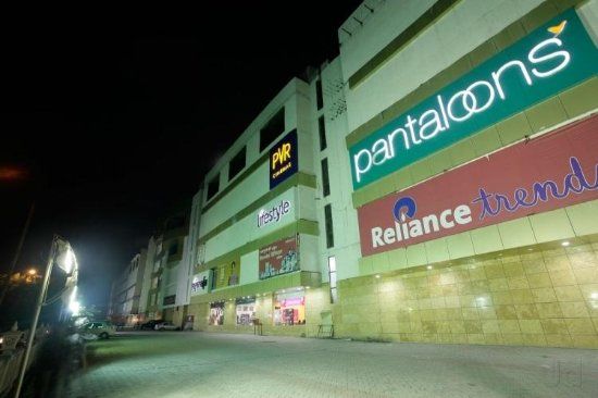 Empress City Mall